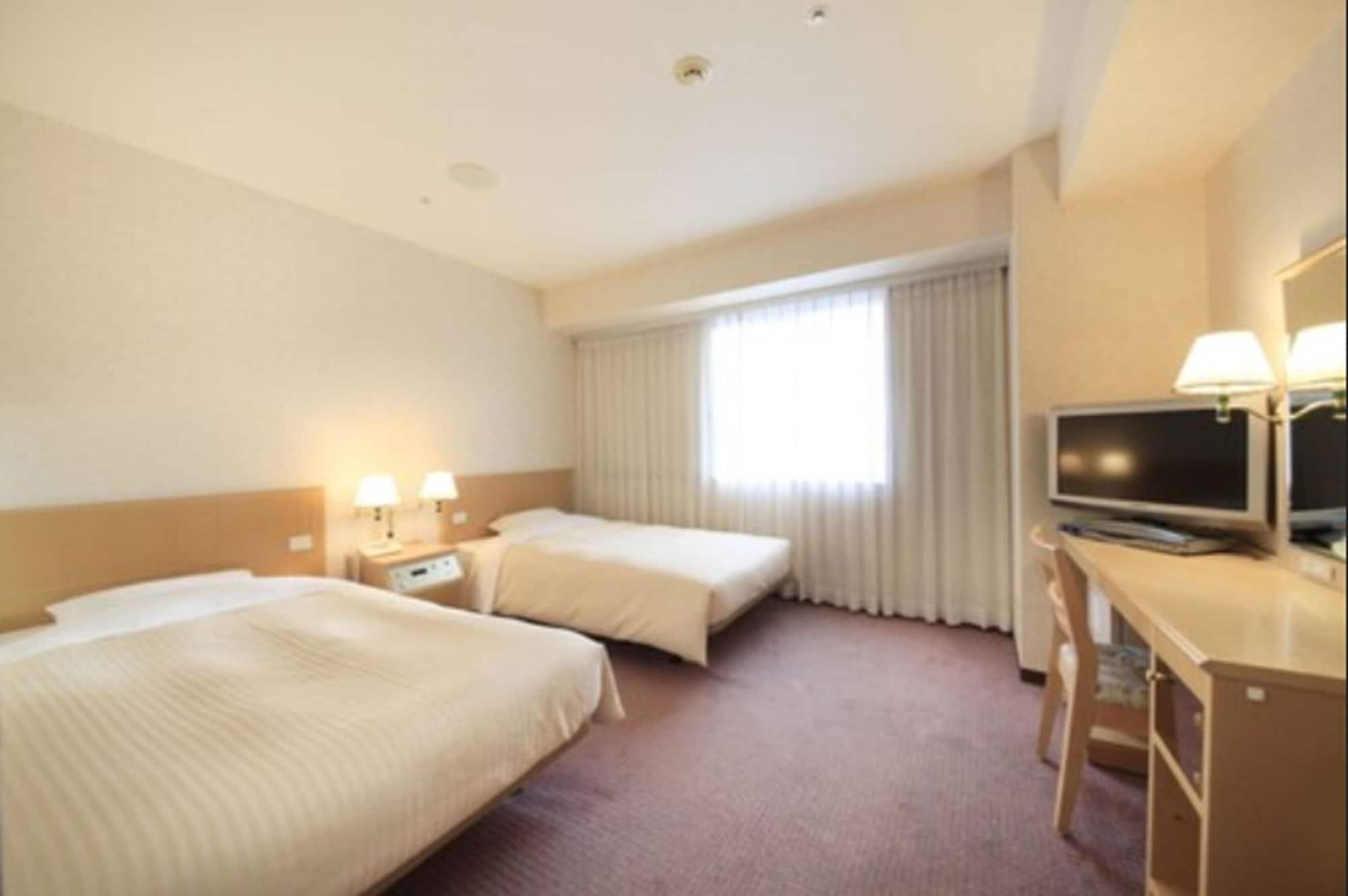 Kofu Washington Hotel Plaza Екстериор снимка