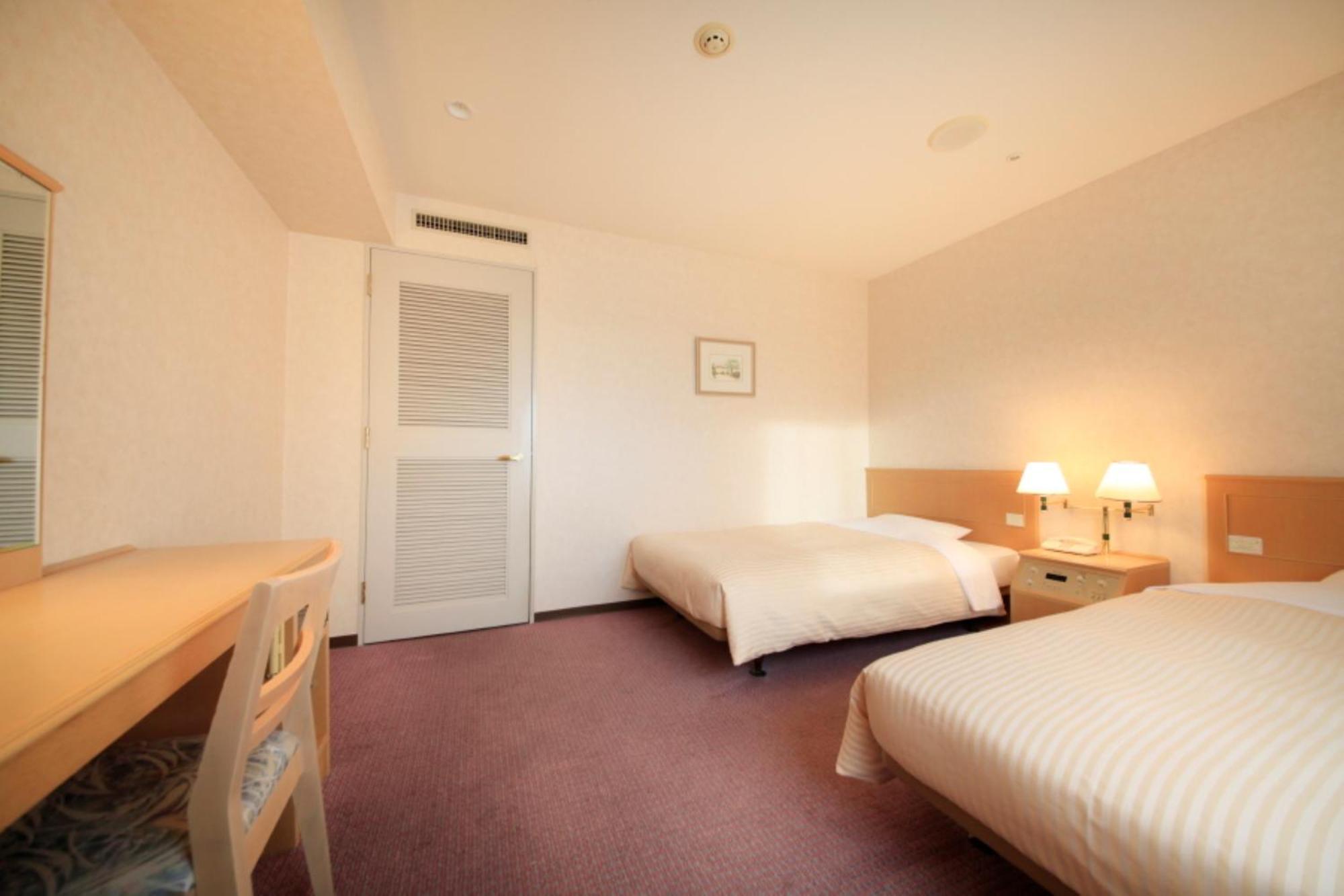 Kofu Washington Hotel Plaza Екстериор снимка