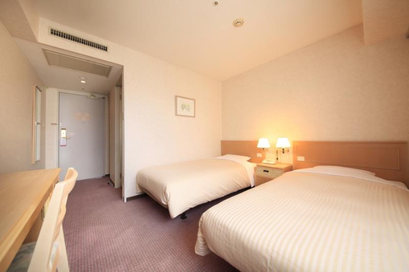 Kofu Washington Hotel Plaza Екстериор снимка